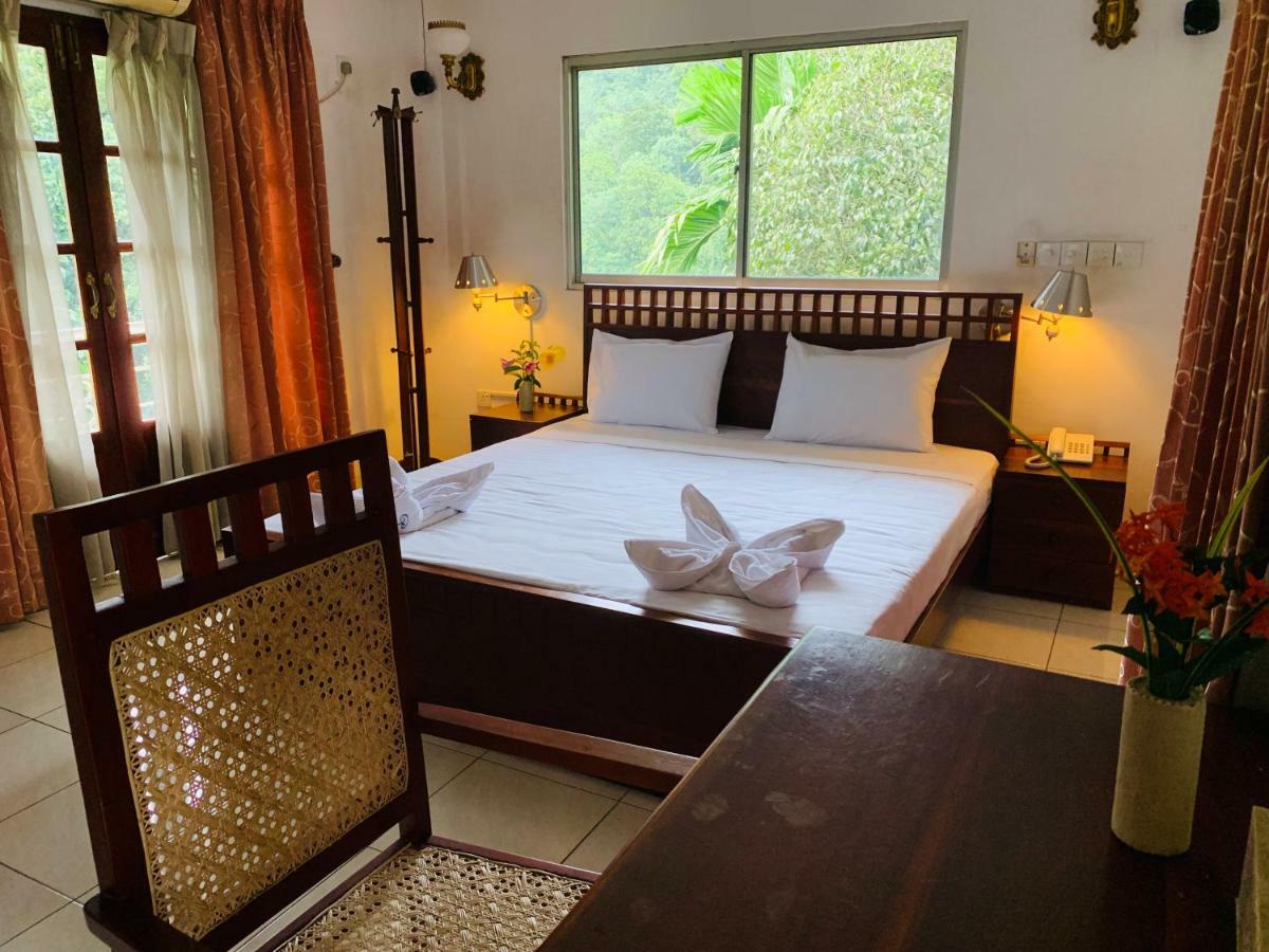Randiyaepiliyagoda Resort アビッサウェッラ エクステリア 写真