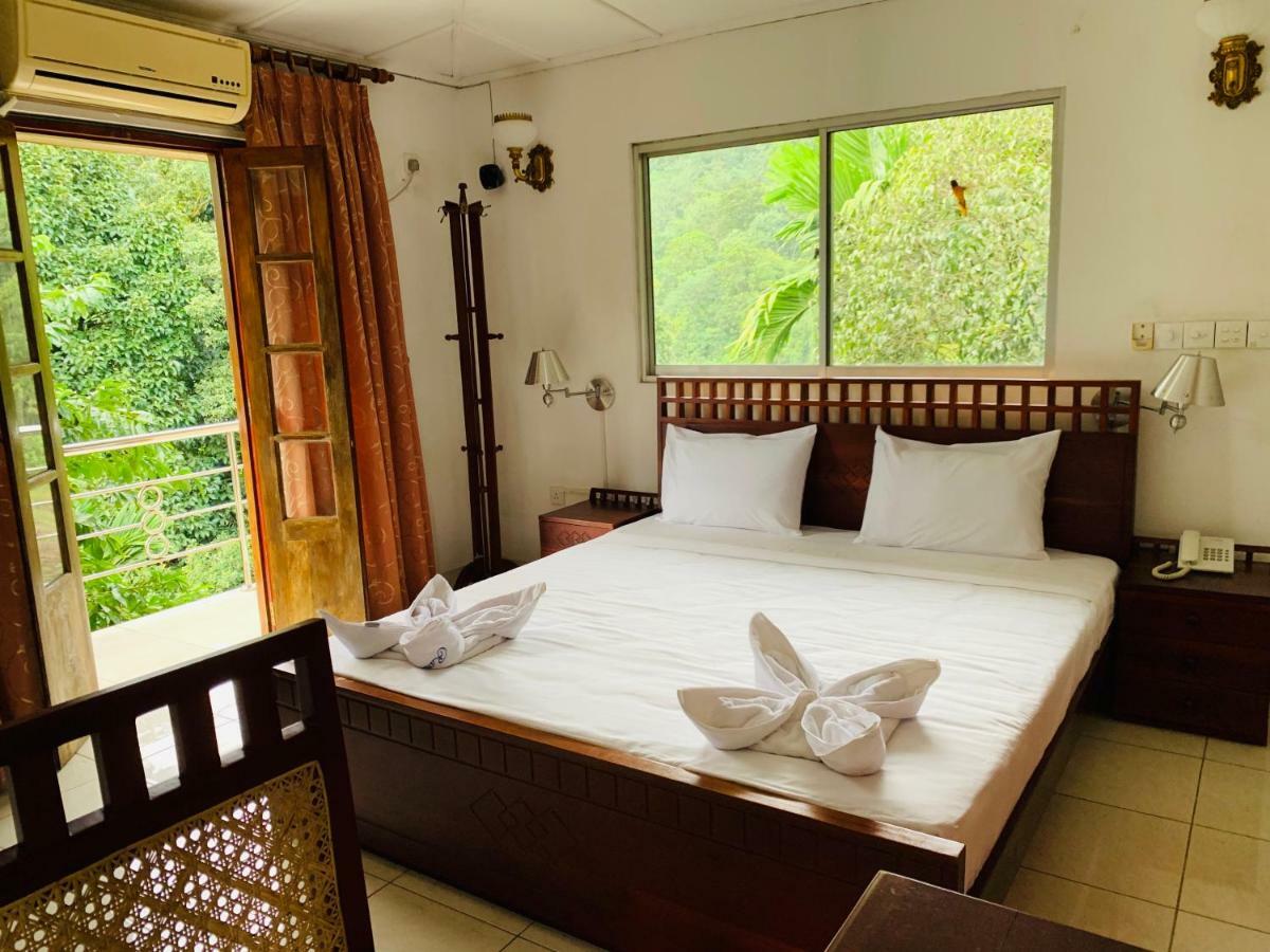 Randiyaepiliyagoda Resort アビッサウェッラ エクステリア 写真
